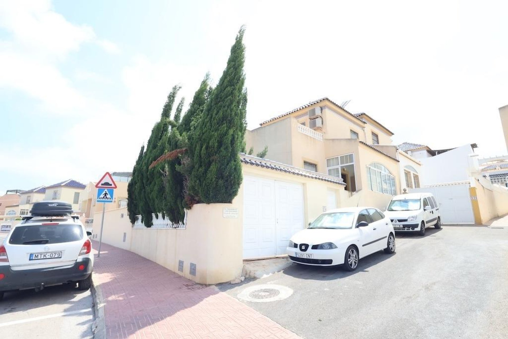 Resale - Townhouse * - Torrevieja * - Los Balcones *