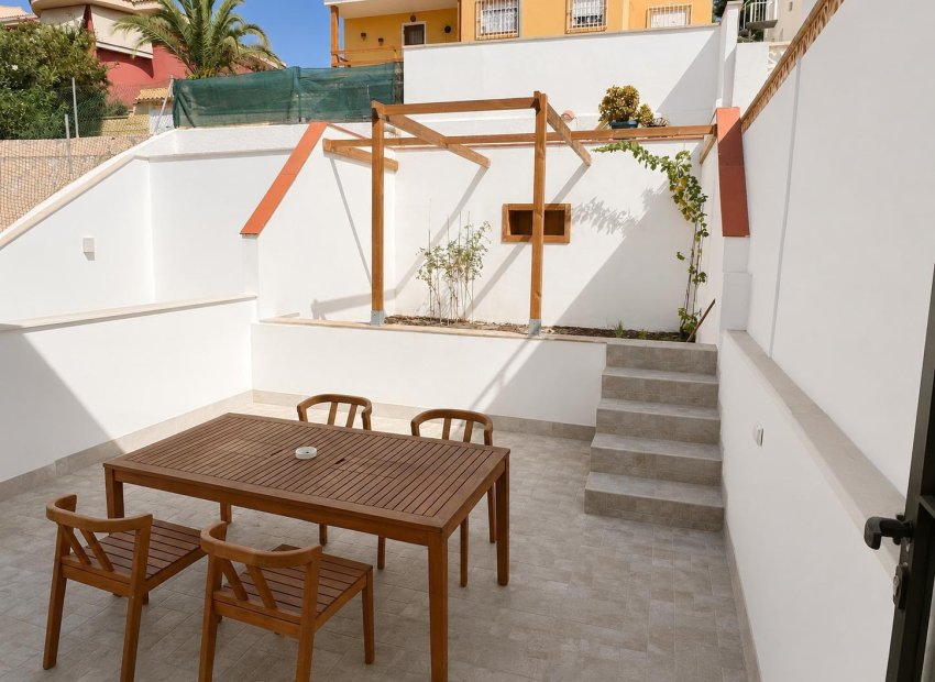 Resale - Townhouse * - Torrevieja * - Los Balcones *