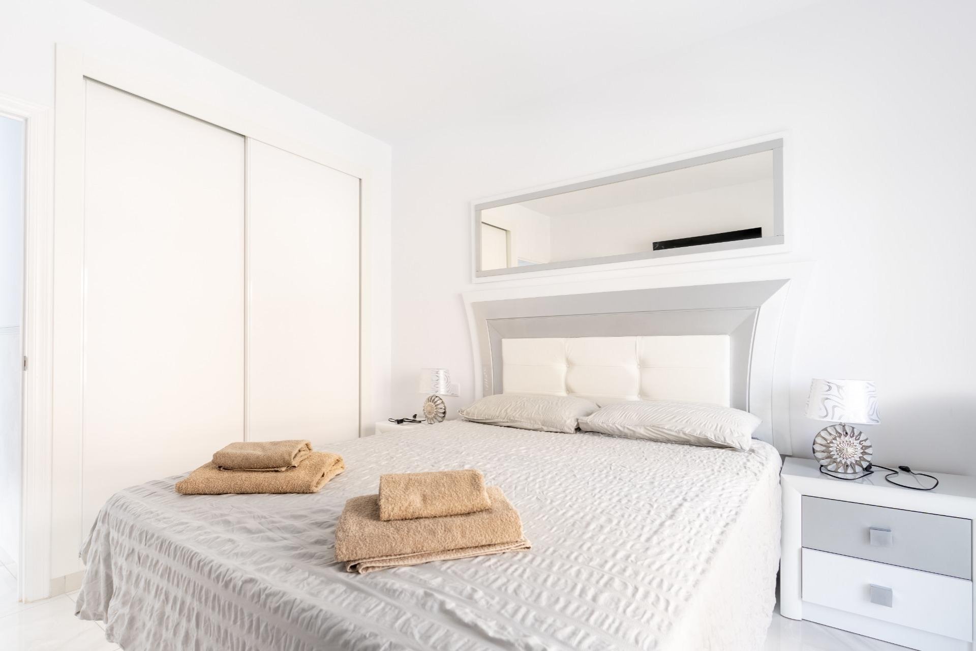 Resale - Townhouse * - Torrevieja * - Punta Prima *