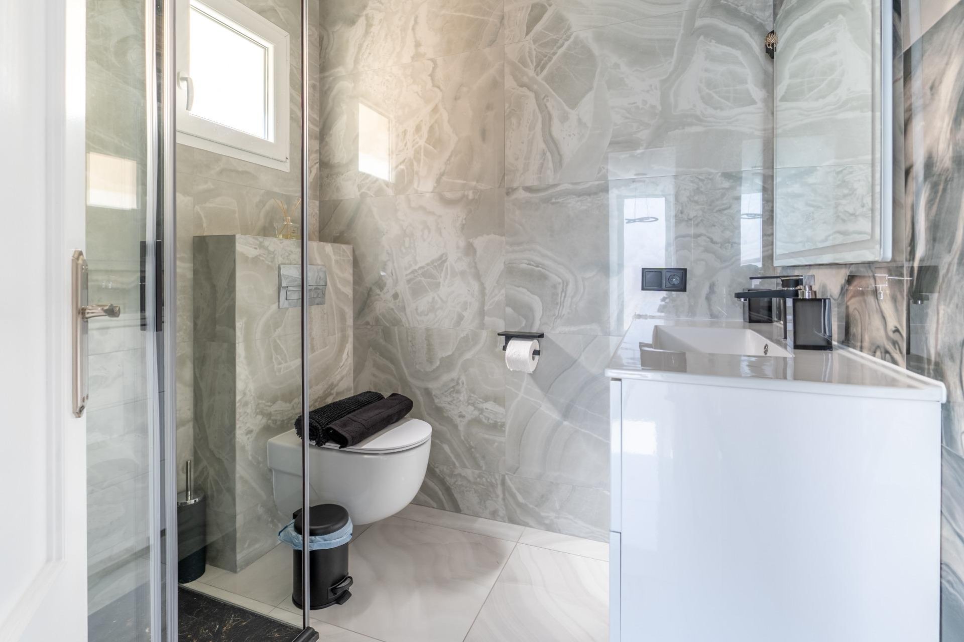 Resale - Townhouse * - Torrevieja * - Punta Prima *