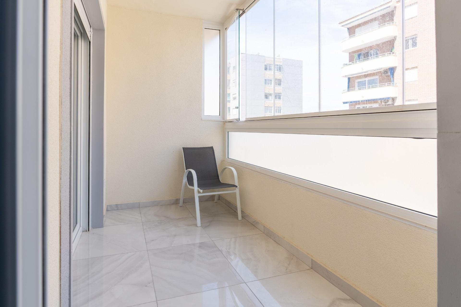 Resale - Townhouse * - Torrevieja * - Punta Prima *