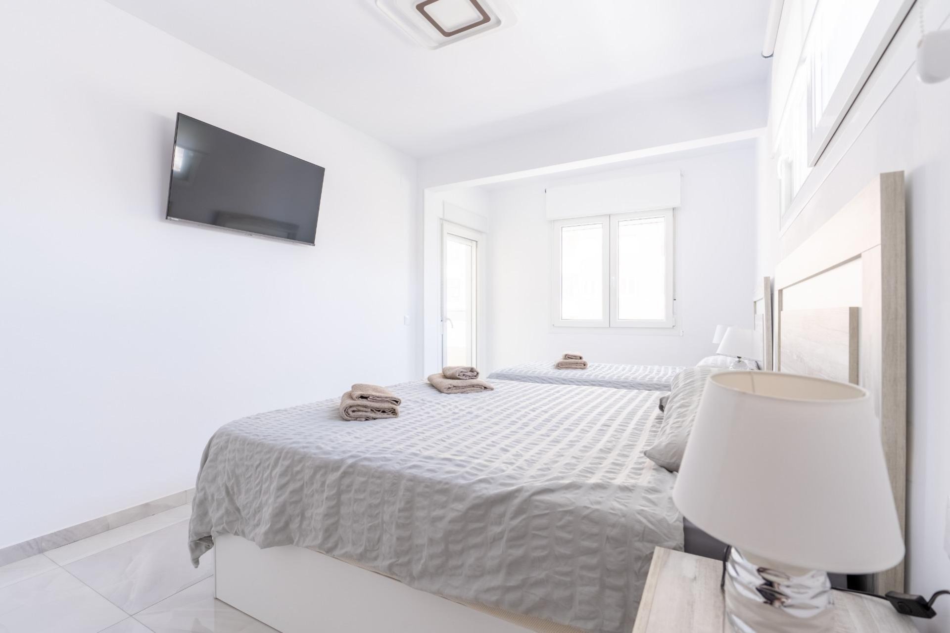 Resale - Townhouse * - Torrevieja * - Punta Prima *