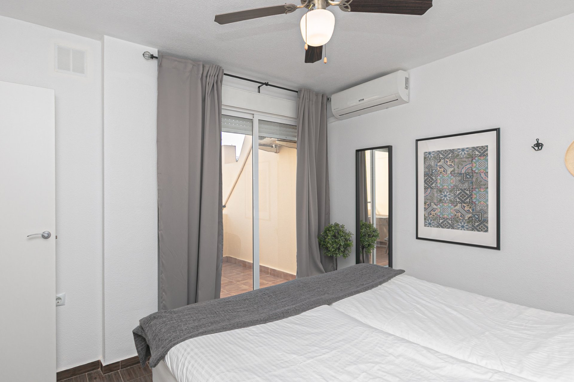 Resale - Townhouse * - Torrevieja * - Torretas