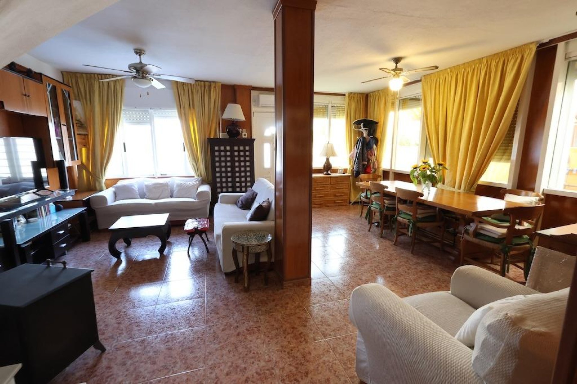 Resale - Townhouse * - Torrevieja * - Torretas *