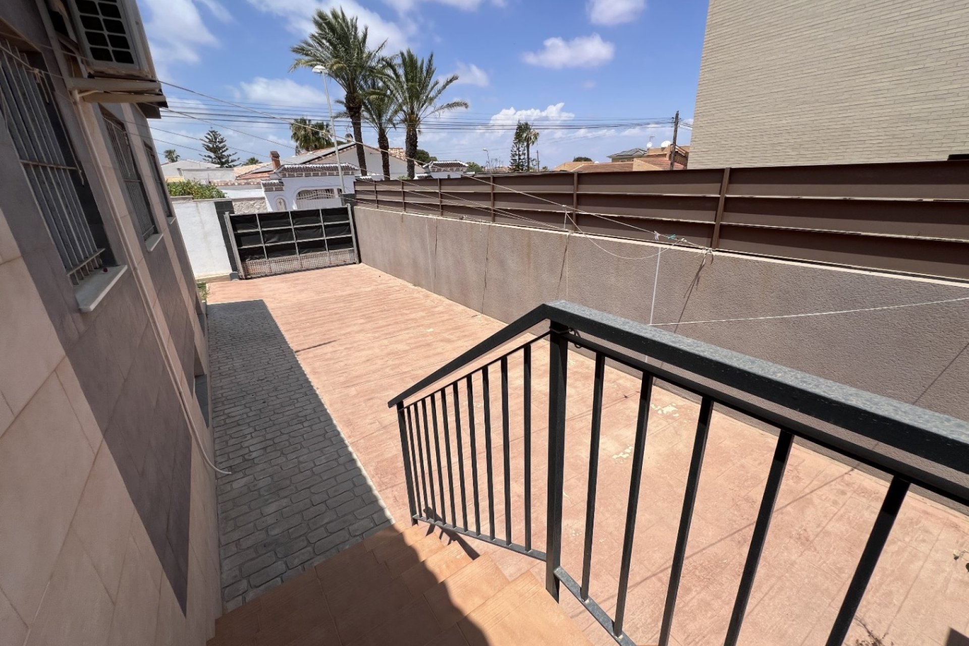 Resale - Townhouse * - Torrevieja *