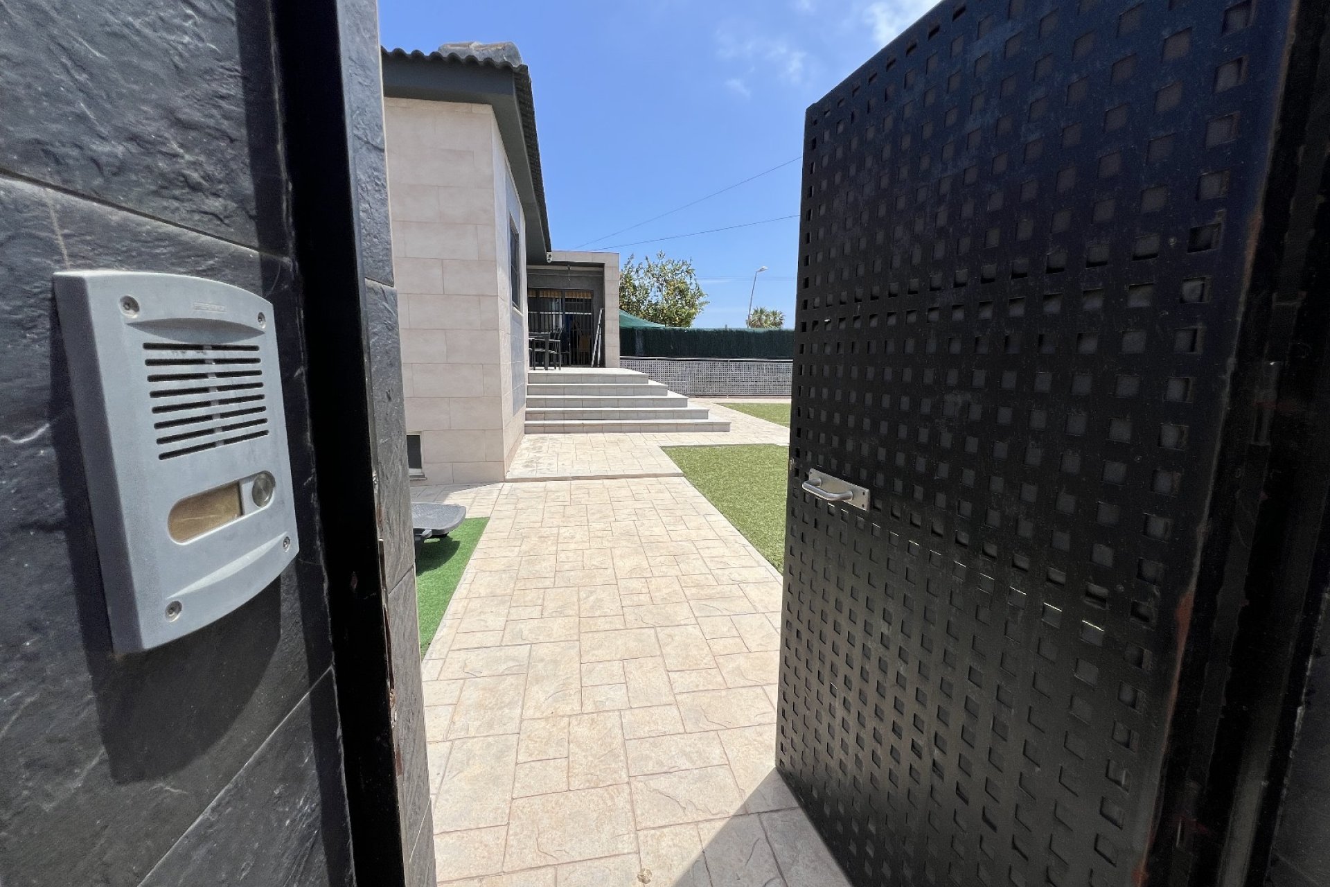 Resale - Townhouse * - Torrevieja *