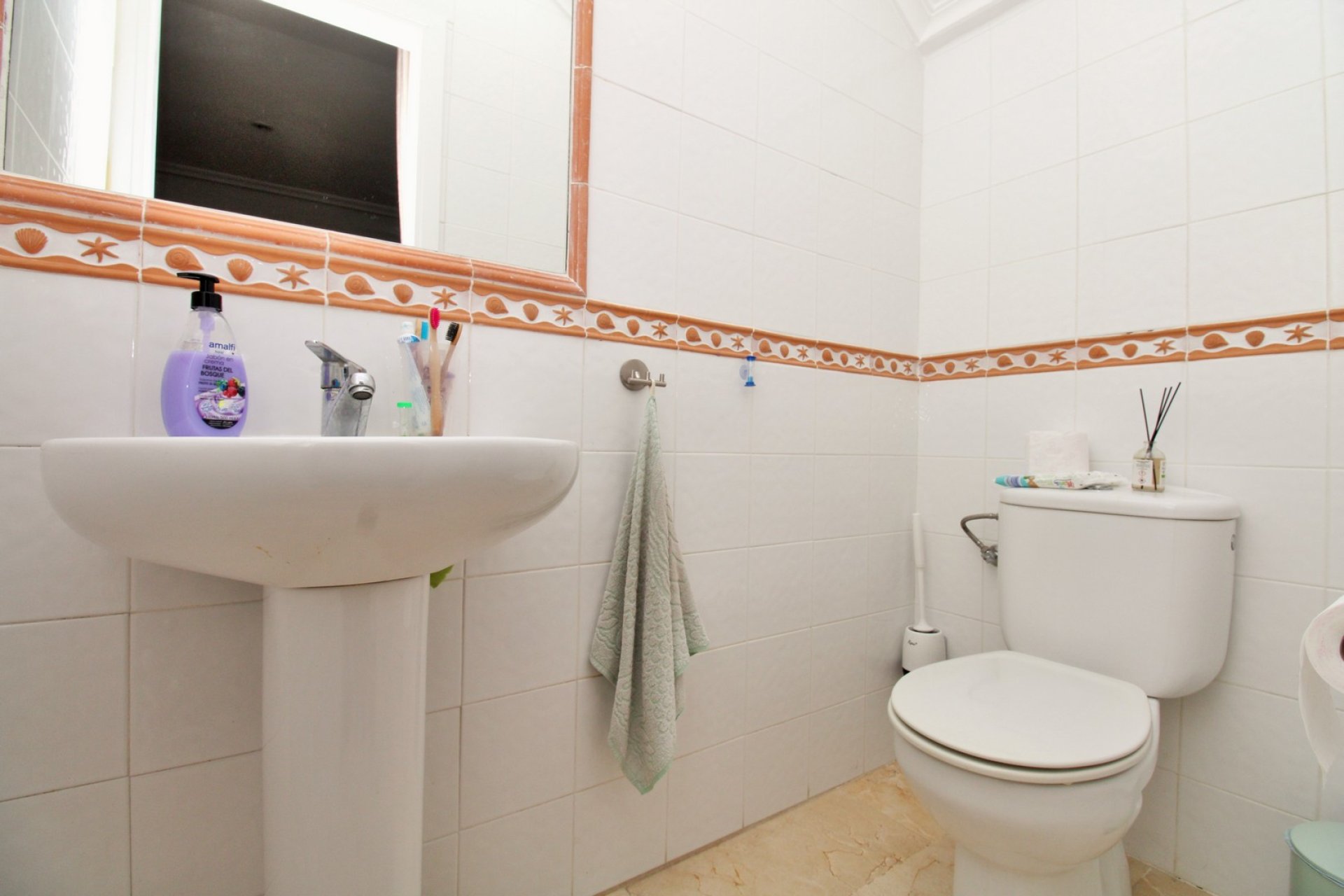 Resale - Townhouse * - Villamartin * - Los Dolses *