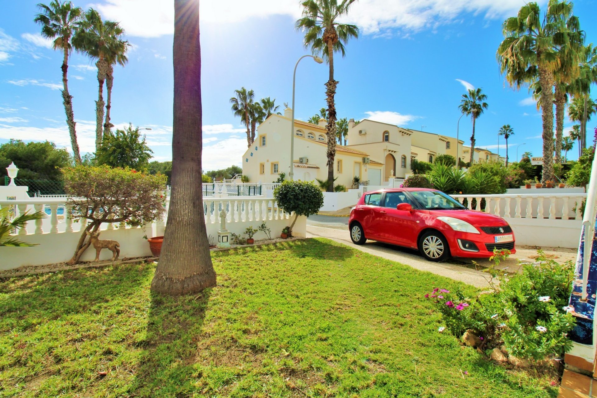 Resale - Townhouse * - Villamartin * - Los Dolses *