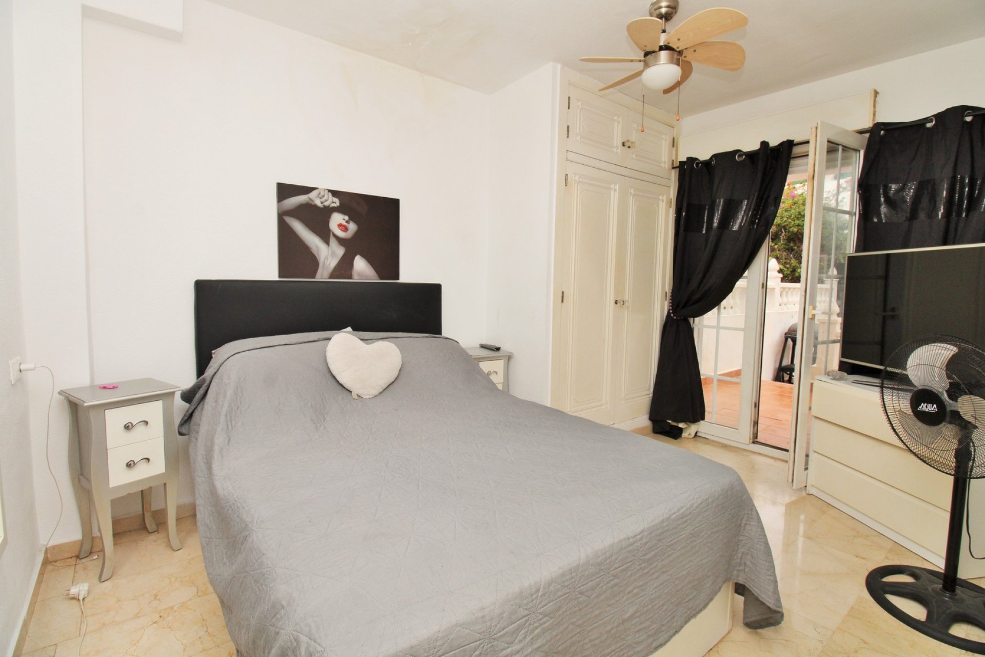 Resale - Townhouse * - Villamartin * - Los Dolses *