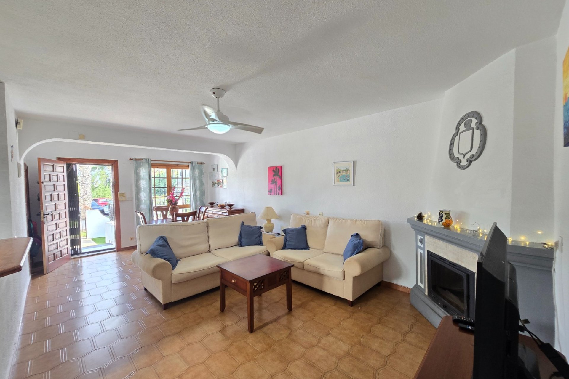Resale - Townhouse * - Villamartin * - Los Dolses *