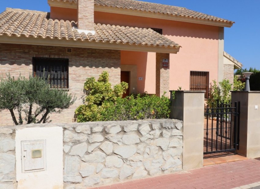 Resale - Villa - Algorfa - La Finca Golf