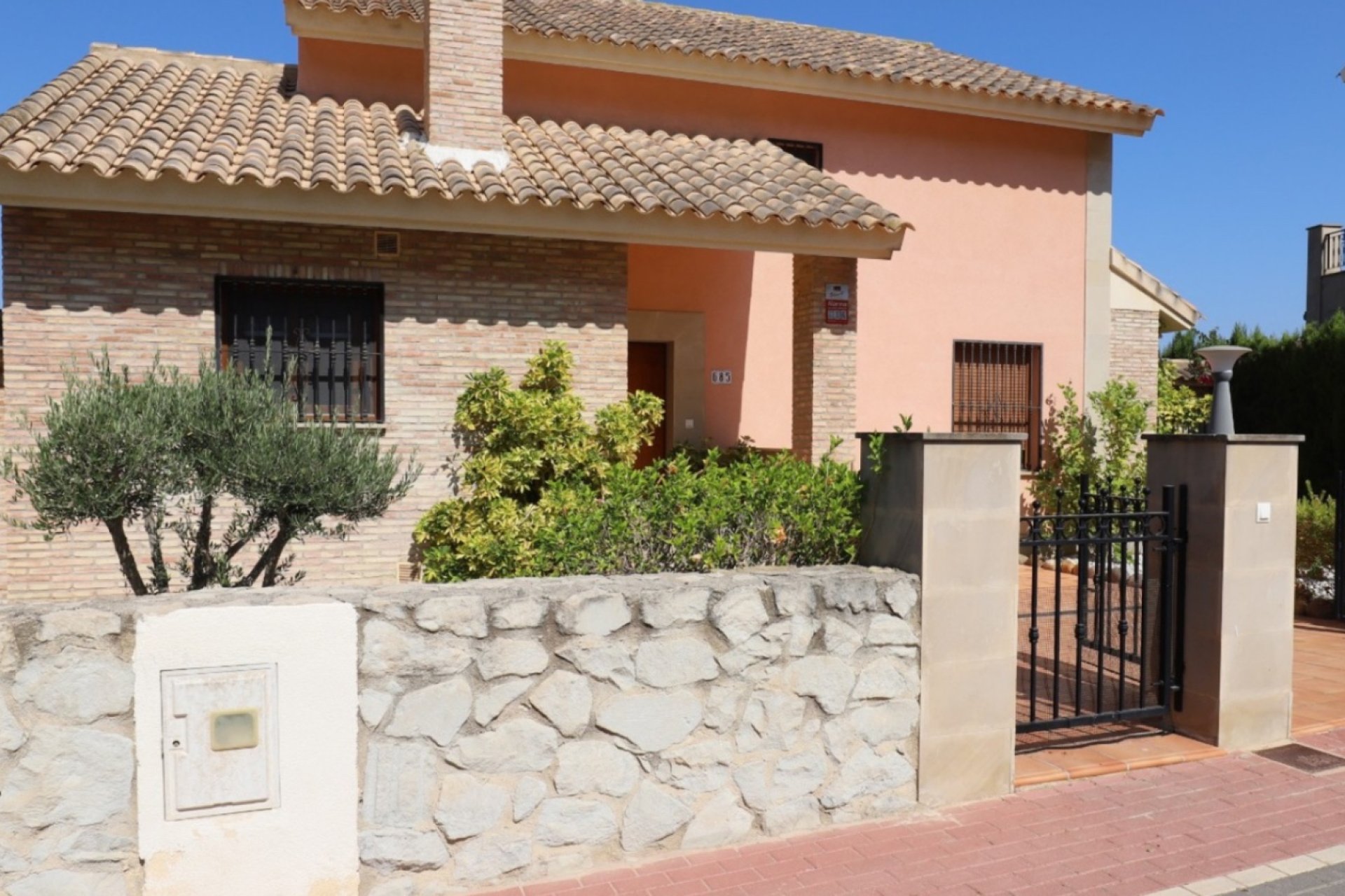 Resale - Villa - Algorfa - La Finca Golf