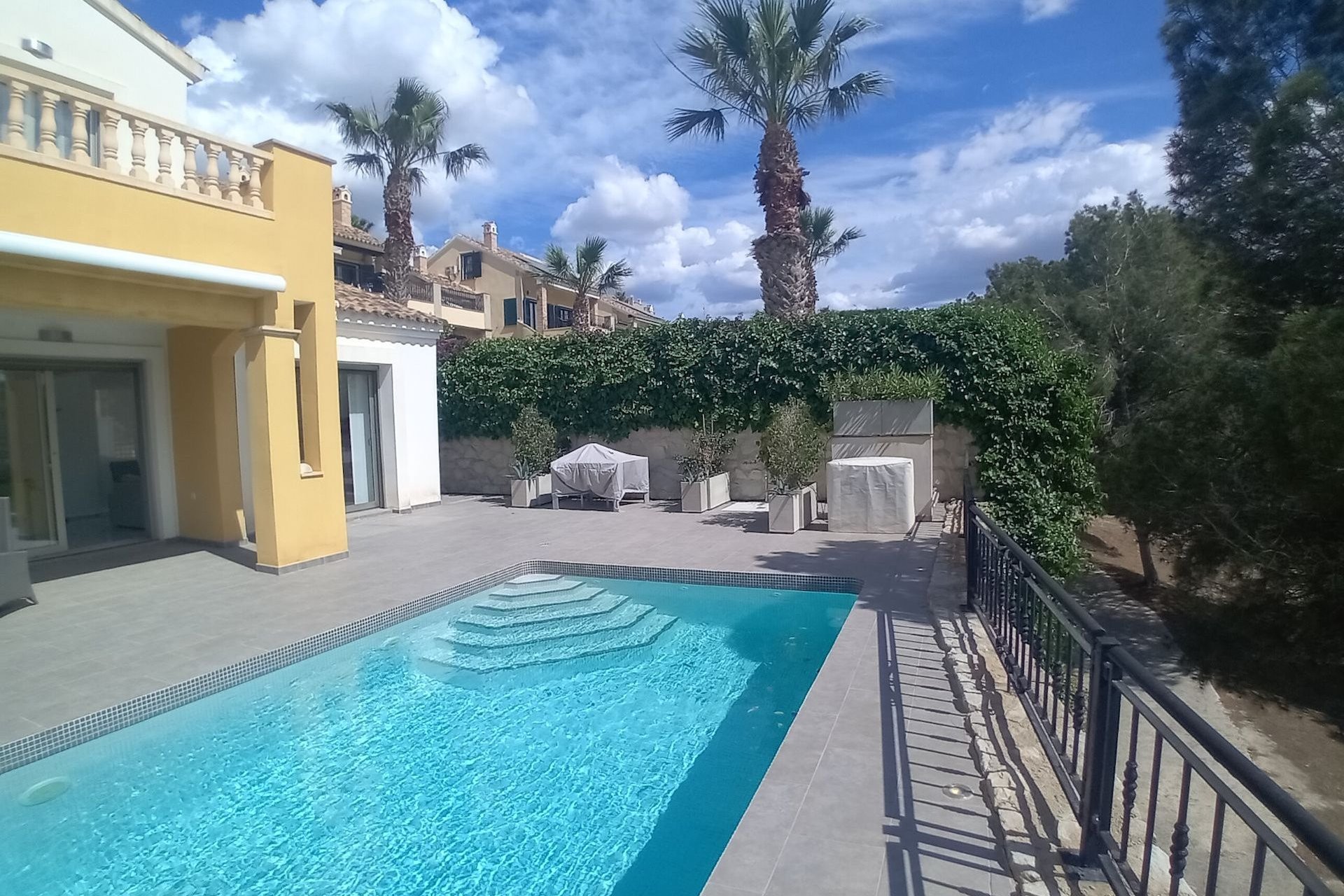 Resale - Villa * - Algorfa - La Finca Golf *