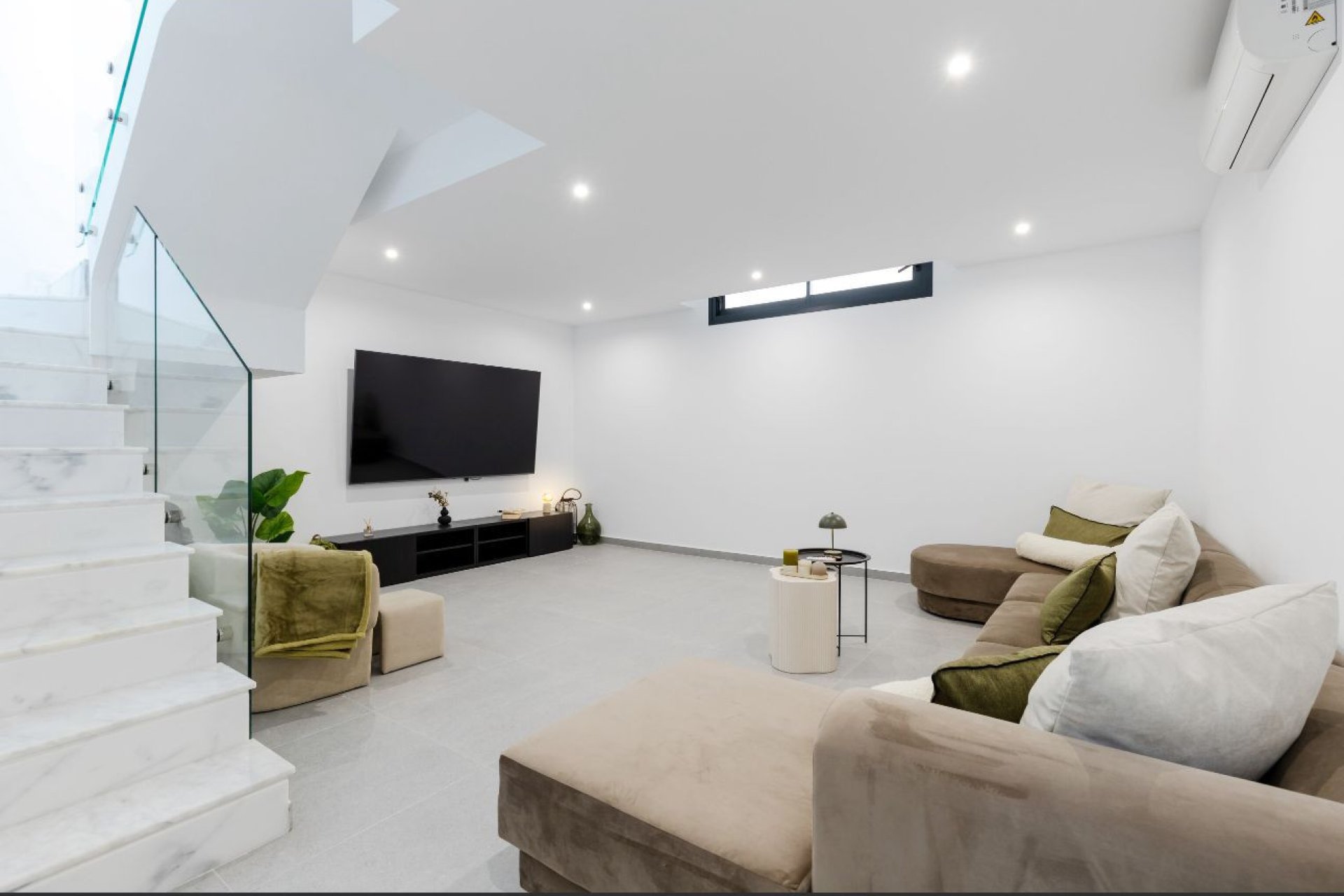 Resale - Villa * - Algorfa - La Finca Golf *