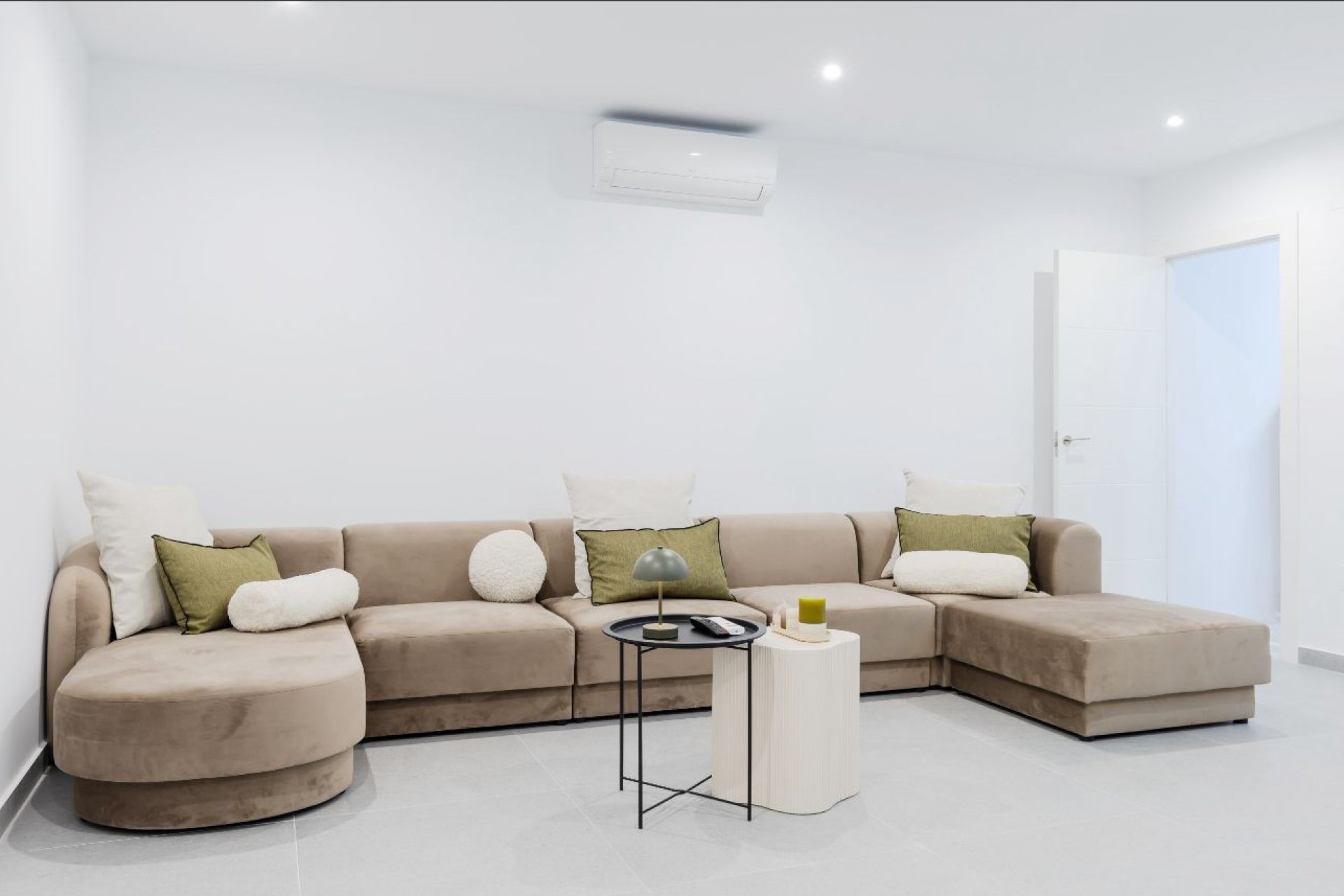 Resale - Villa * - Algorfa - La Finca Golf *