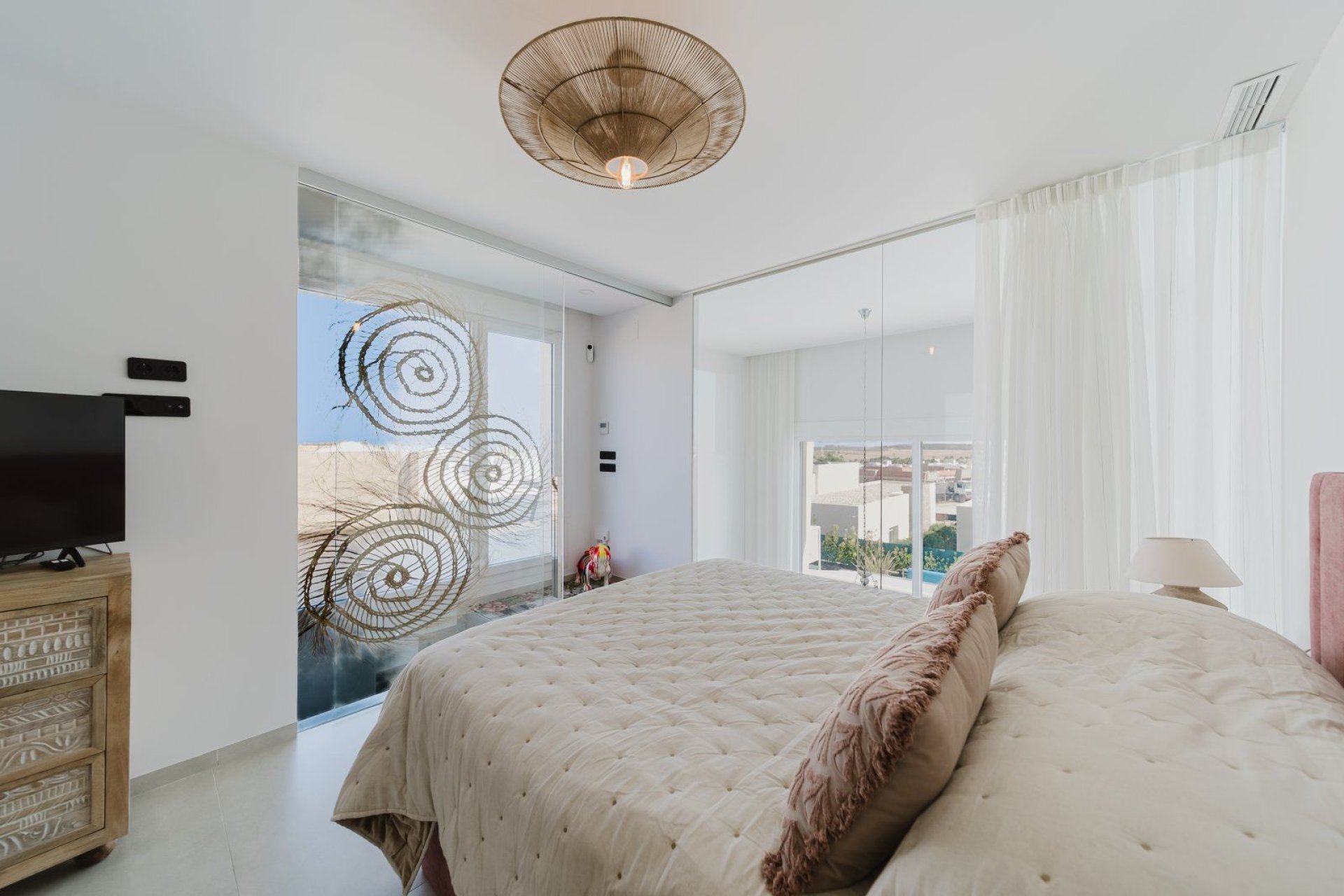 Resale - Villa * - Algorfa * - La Finca Golf *