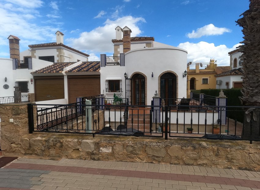 Resale - Villa * - Algorfa * - La Finca Golf *