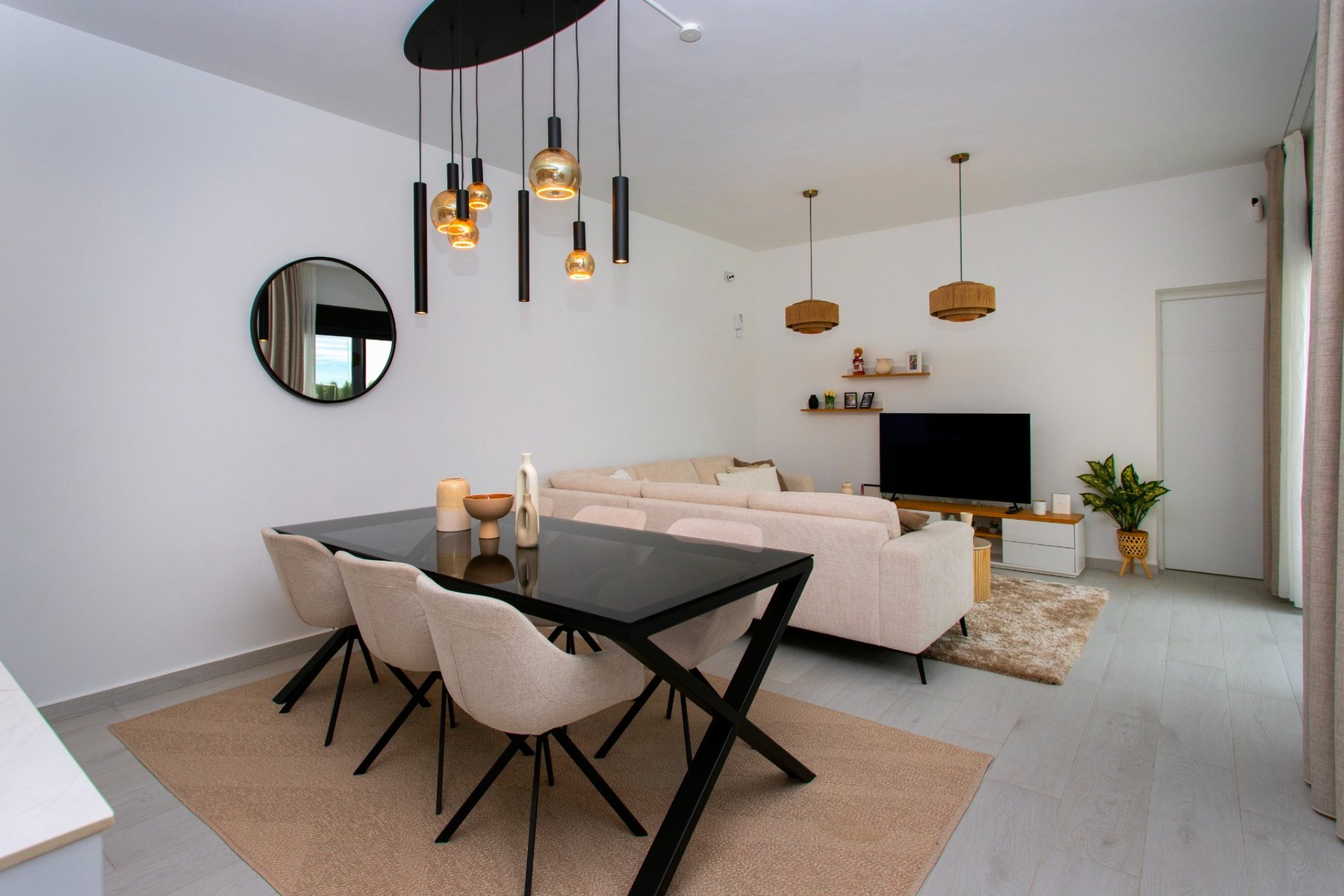 Resale - Villa * - Algorfa * - La Finca Golf *