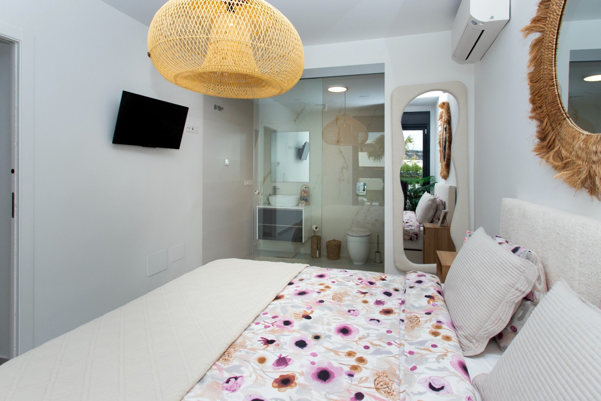 Resale - Villa * - Algorfa * - La Finca Golf *