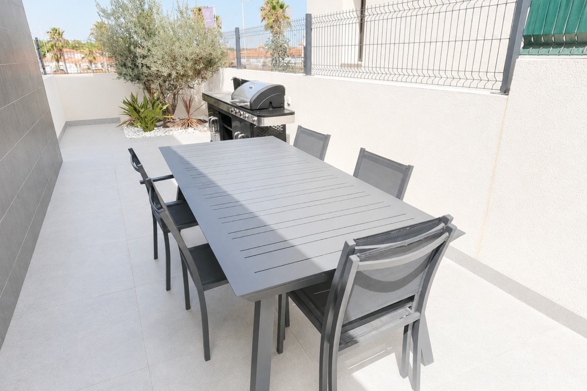 Resale - Villa * - Algorfa * - La Finca Golf *