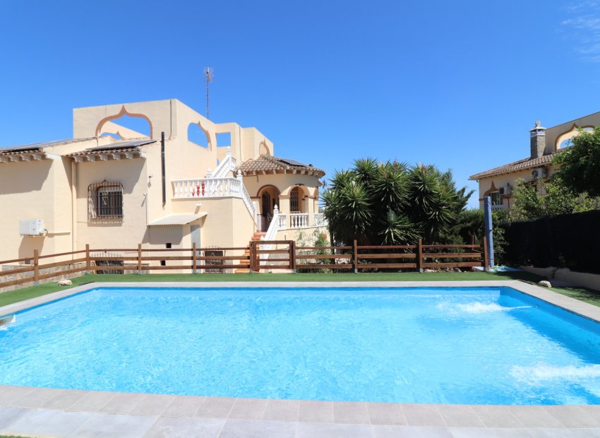 Resale - Villa - Algorfa - Lomas de La Juliana