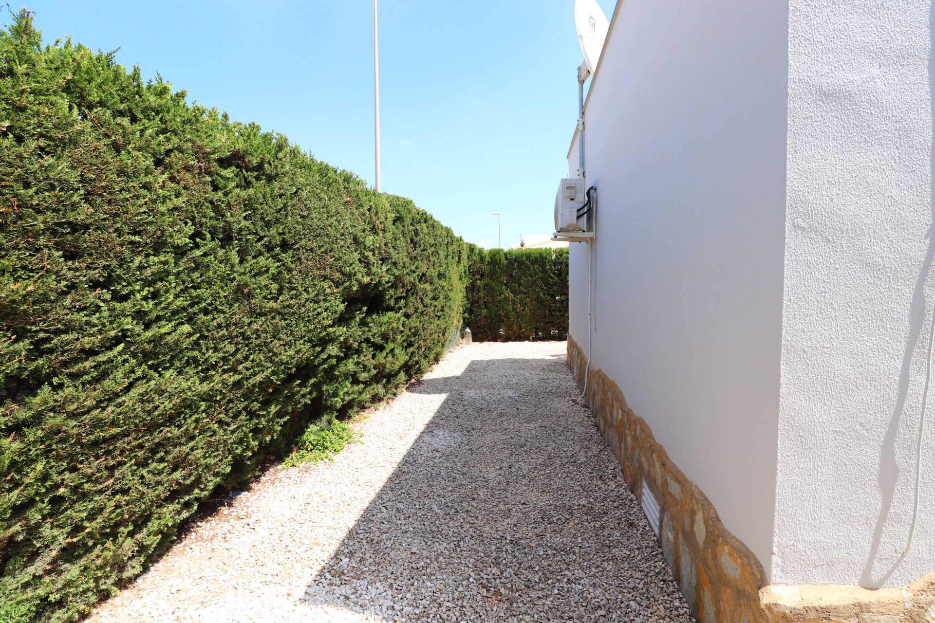 Resale - Villa - Algorfa - Montebello