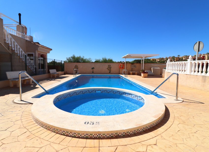 Resale - Villa - Algorfa - Montemar