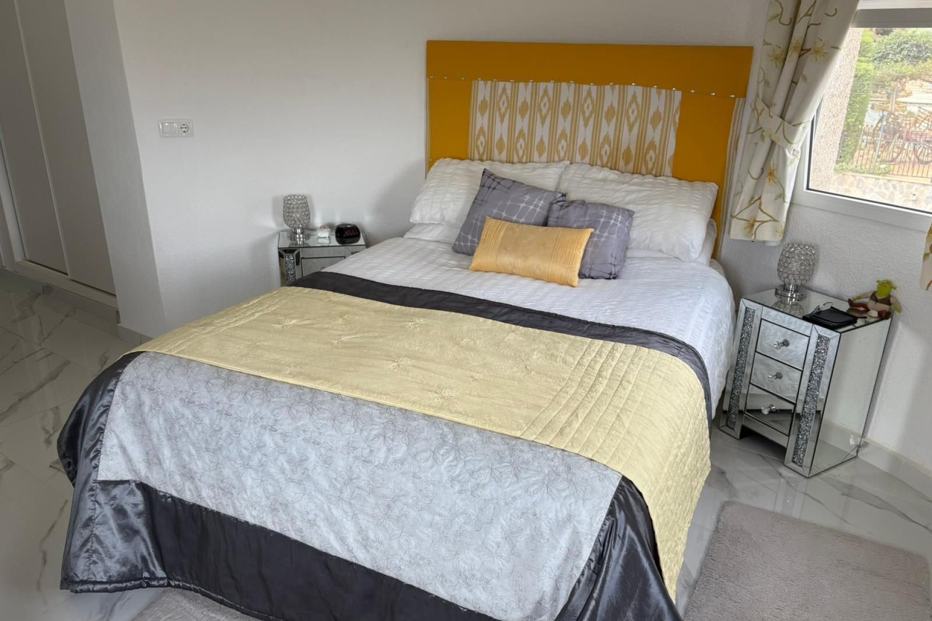 Resale - Villa * - Algorfa *