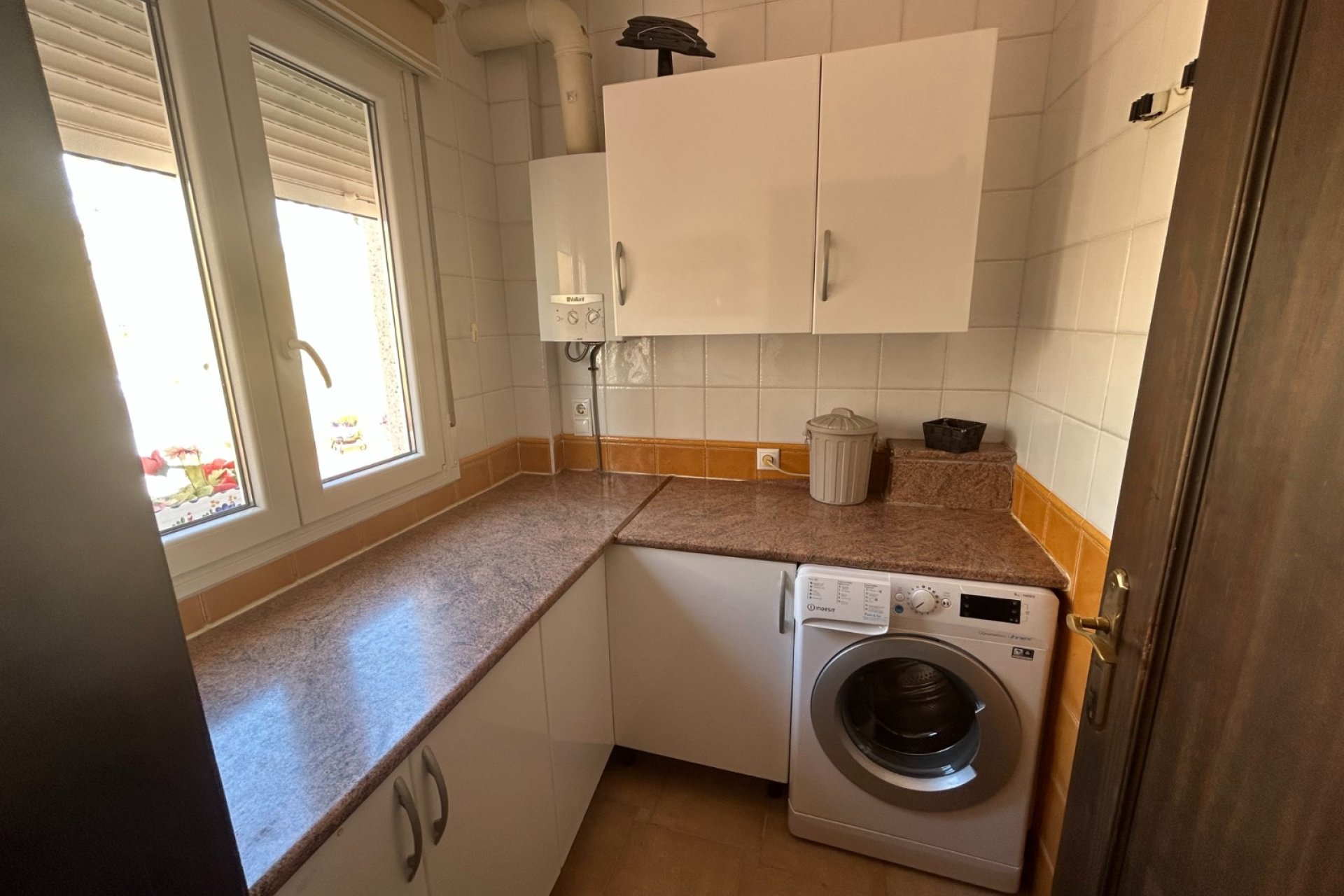 Resale - Villa * - Algorfa *