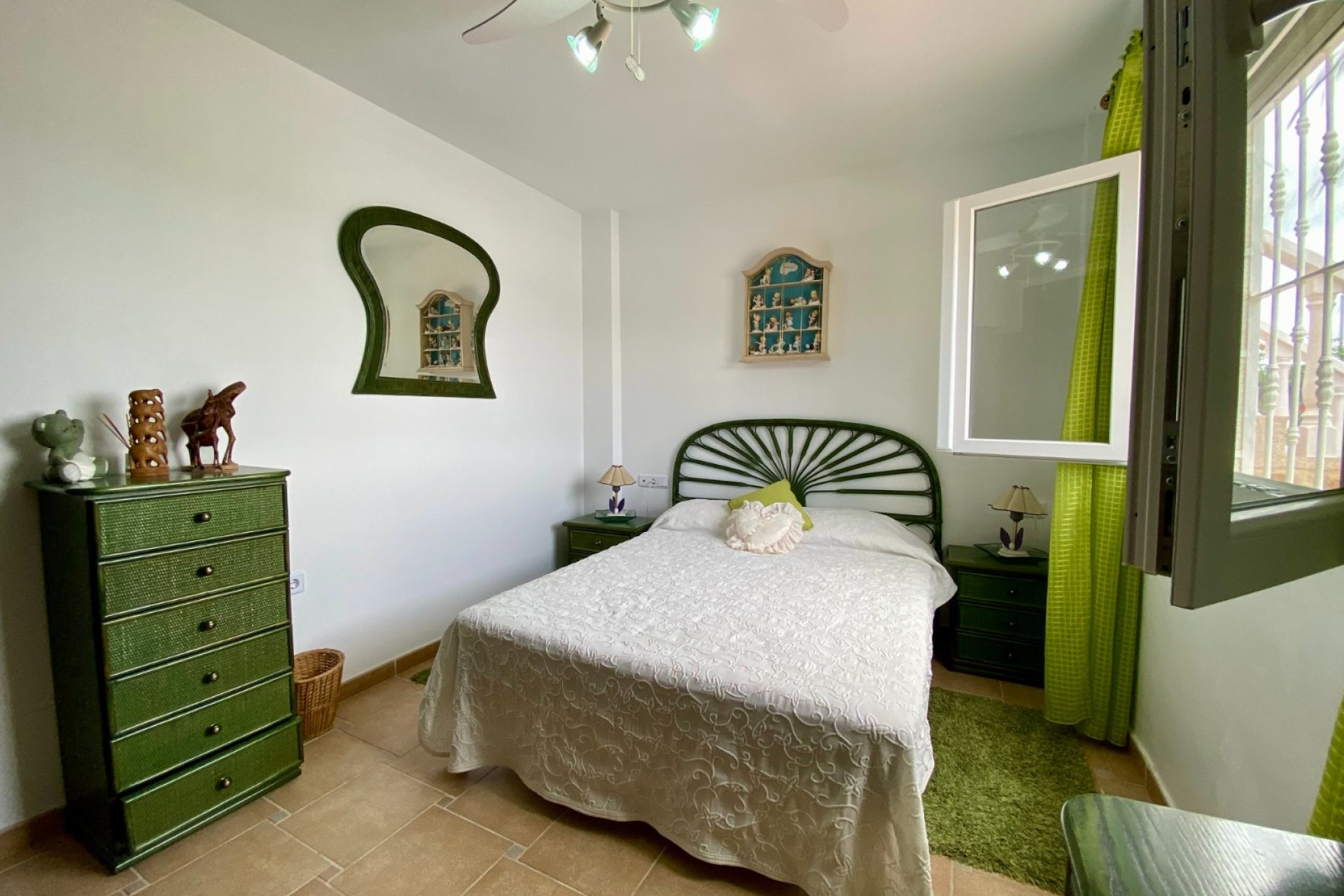 Resale - Villa * - Algorfa *