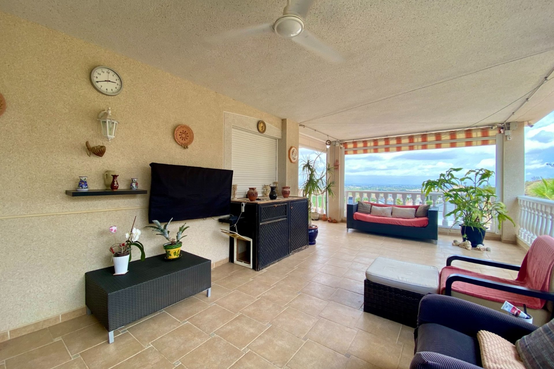 Resale - Villa * - Algorfa *