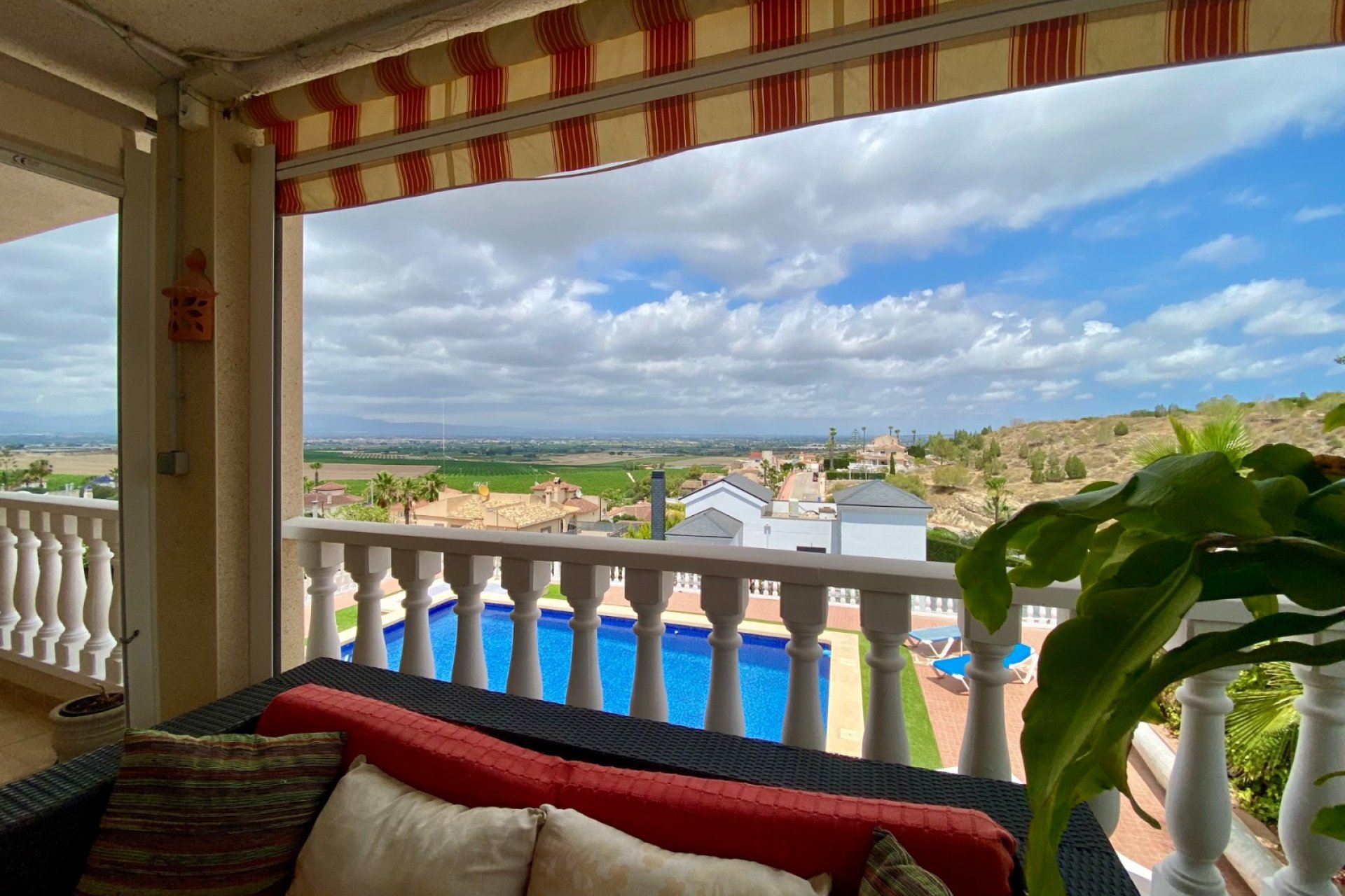 Resale - Villa * - Algorfa *