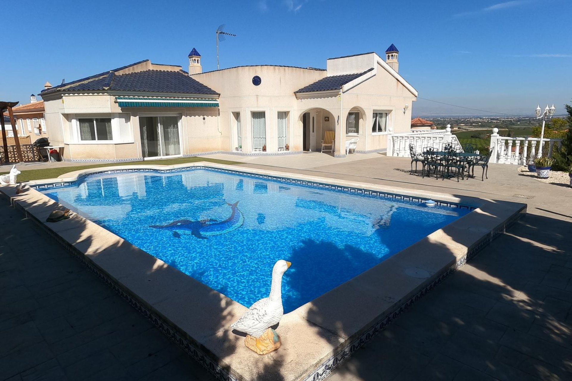 Resale - Villa * - Algorfa *