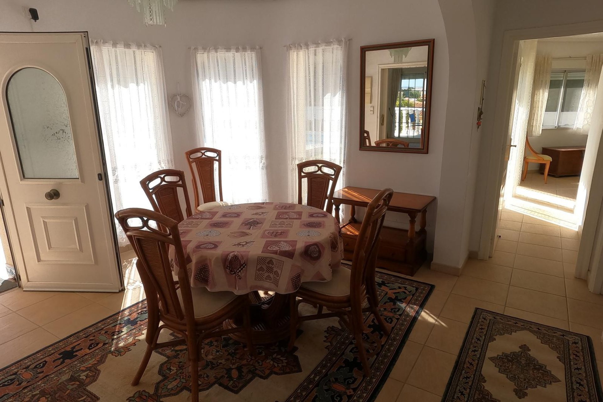 Resale - Villa * - Algorfa *