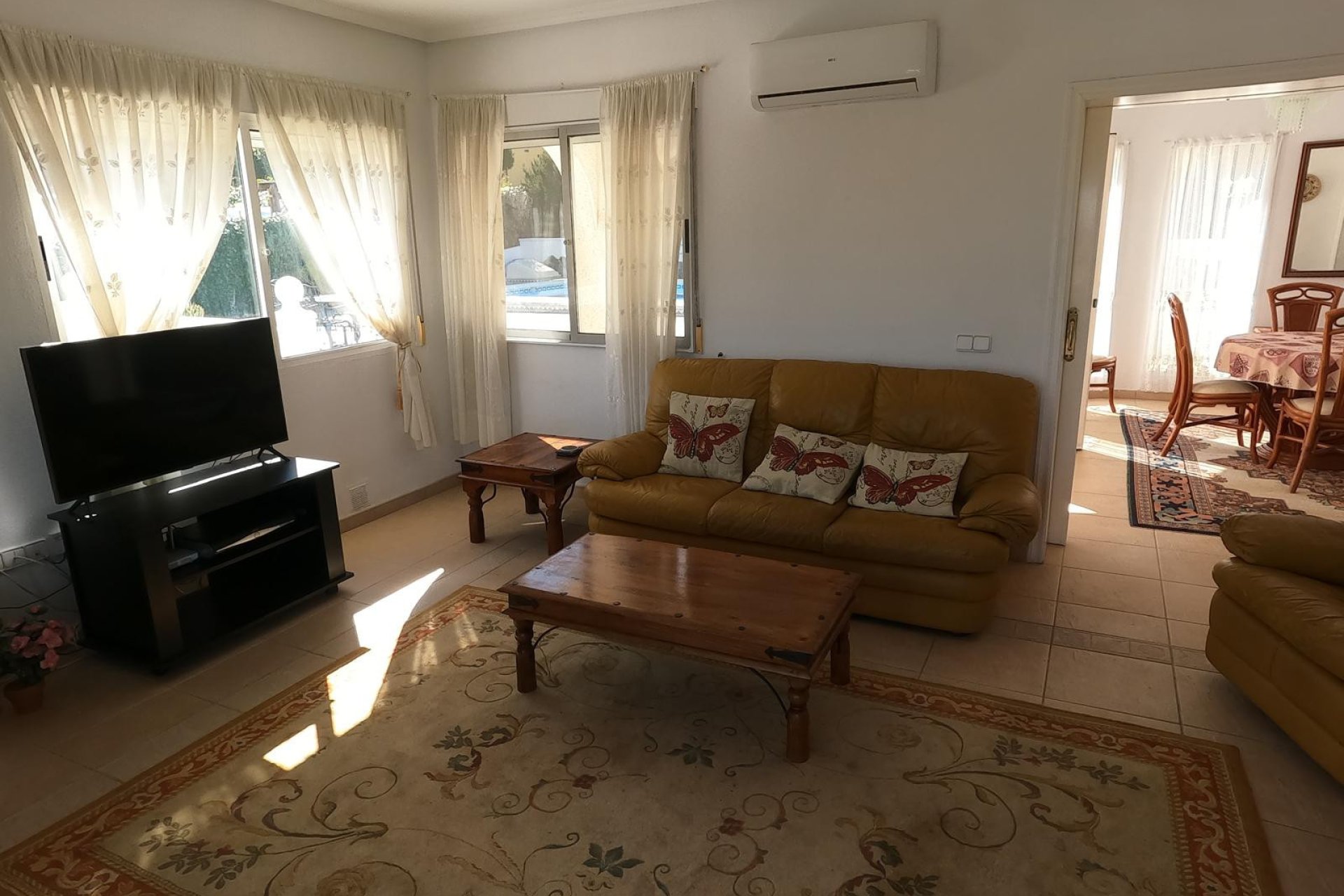 Resale - Villa * - Algorfa *