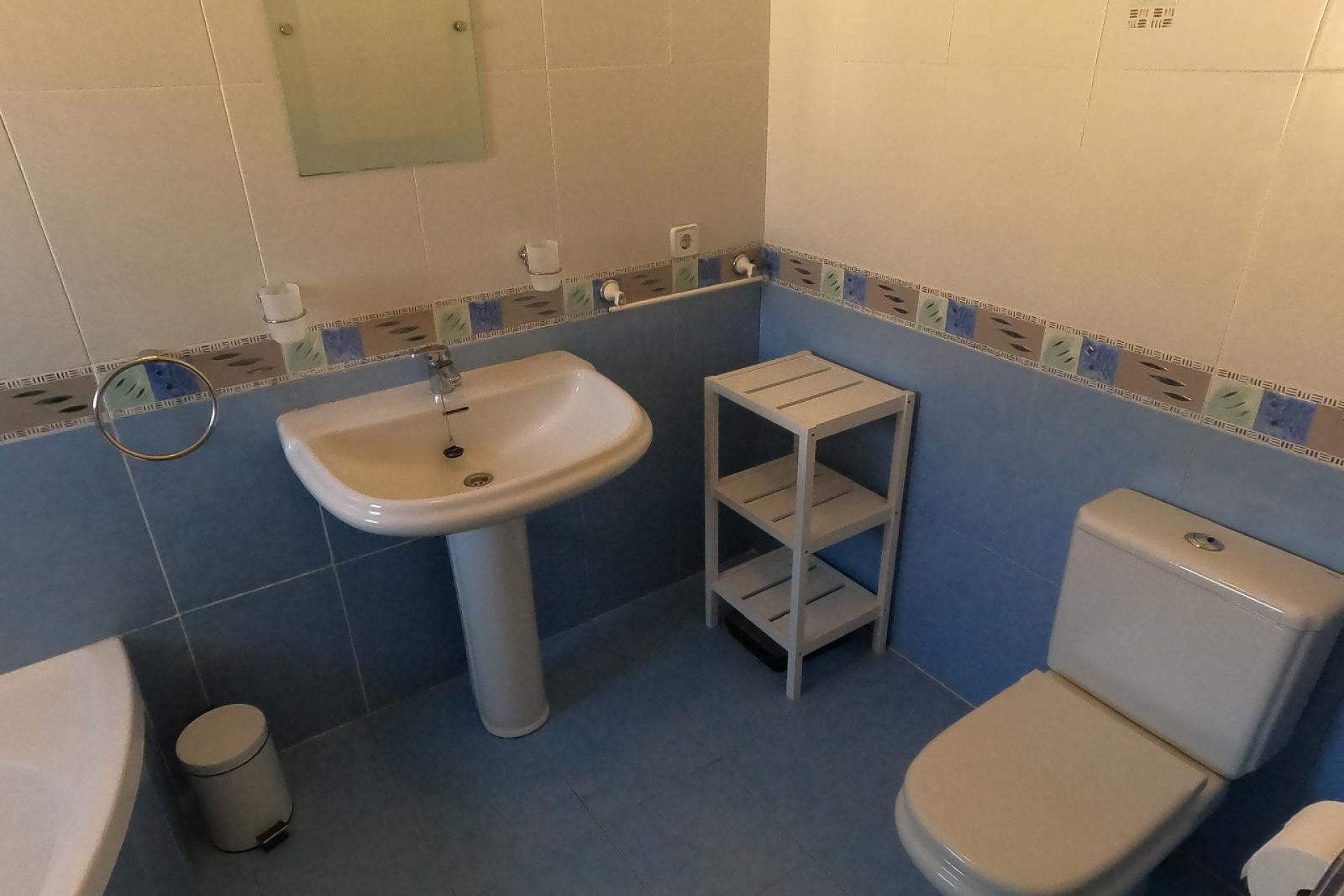 Resale - Villa * - Algorfa *