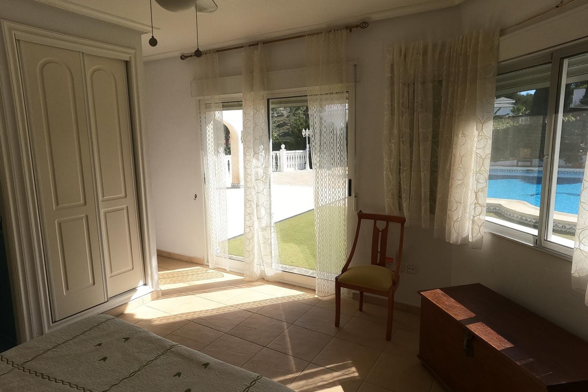Resale - Villa * - Algorfa *