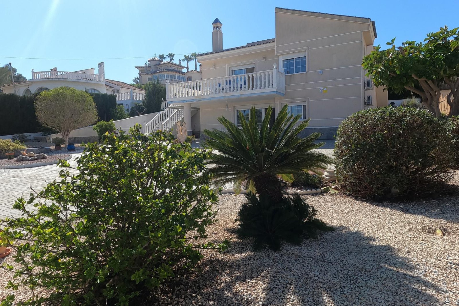 Resale - Villa * - Algorfa *