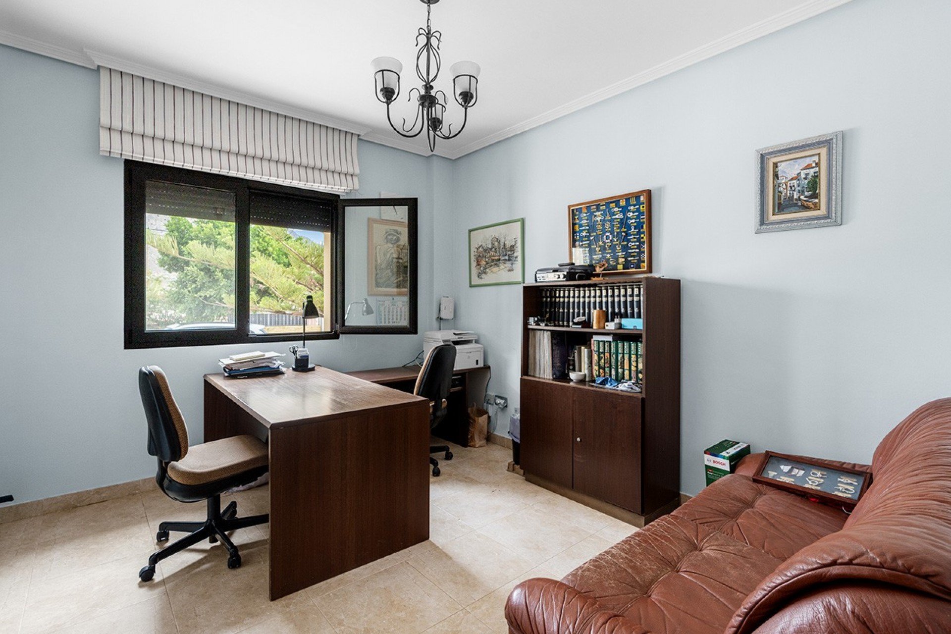 Resale - Villa * - Alicante - Rebolledo *