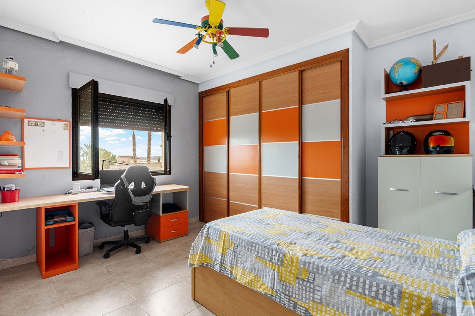 Resale - Villa * - Alicante - Rebolledo *