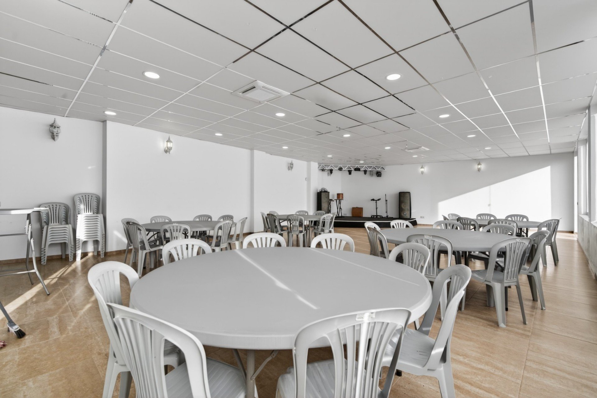 Resale - Villa * - Alicante * - Rebolledo *