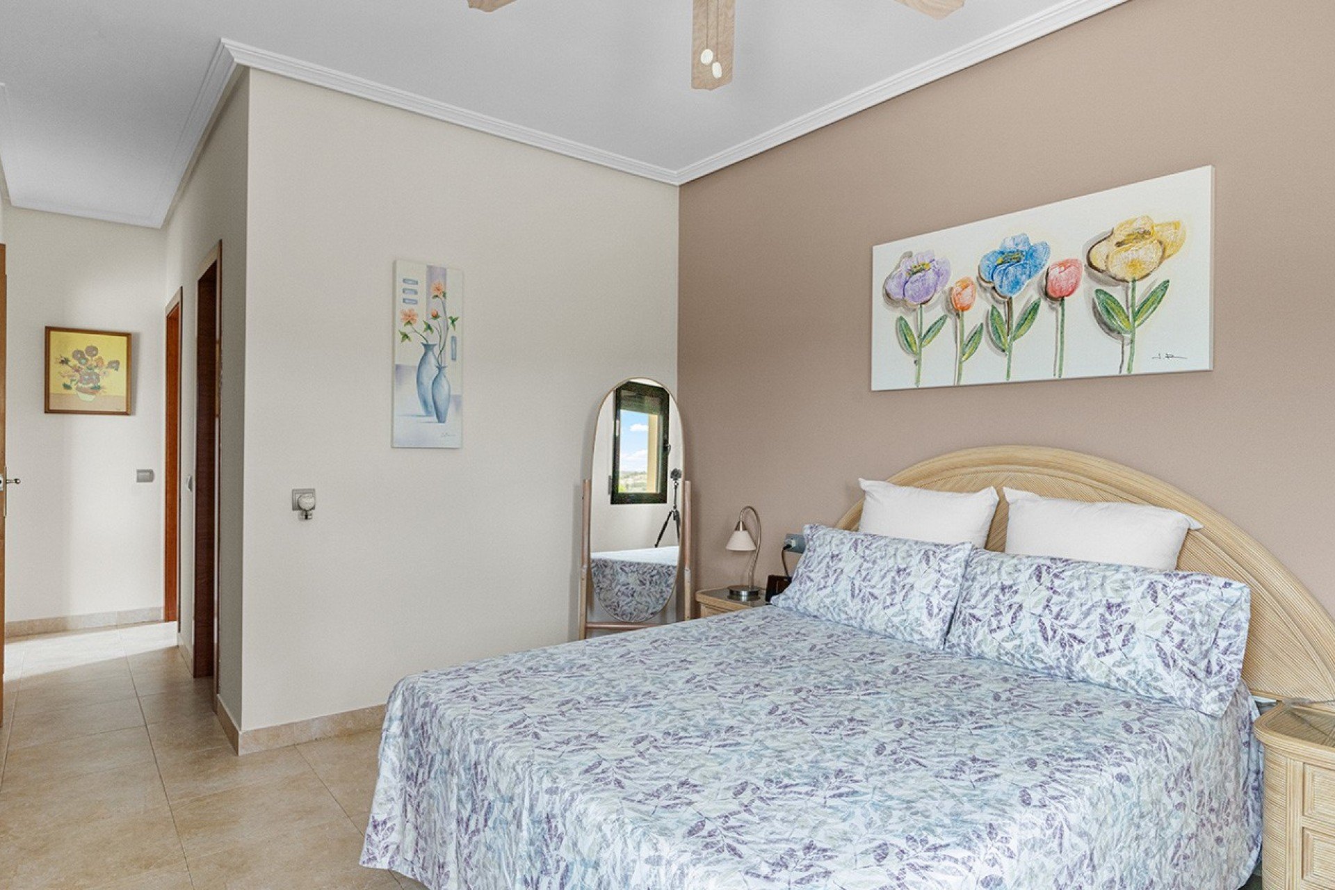 Resale - Villa * - Alicante * - Rebolledo *