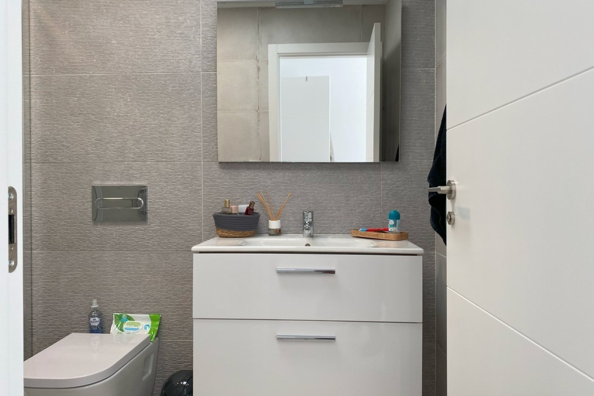 Resale - Villa * - Avileses *