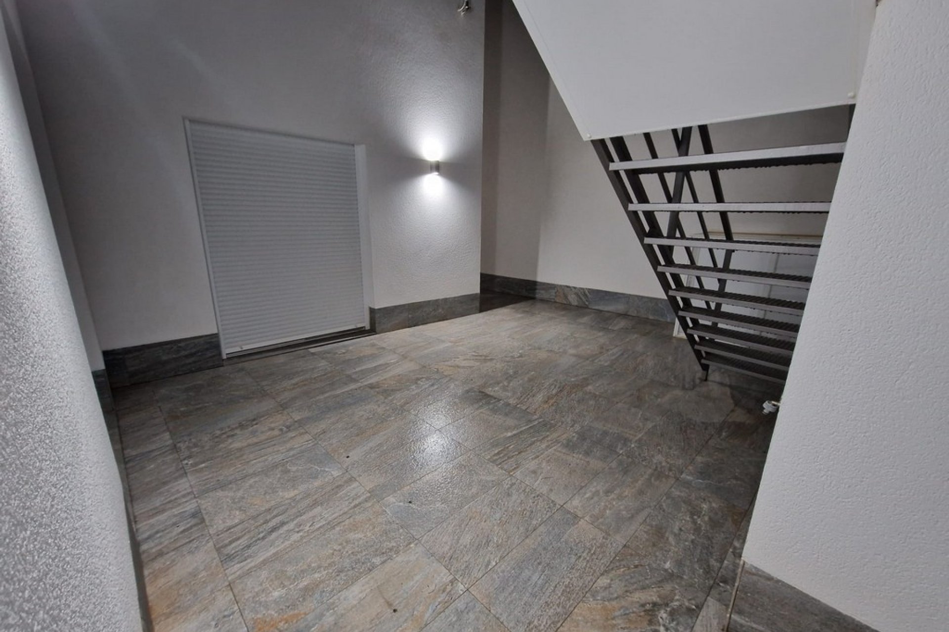 Resale - Villa * - Avileses *