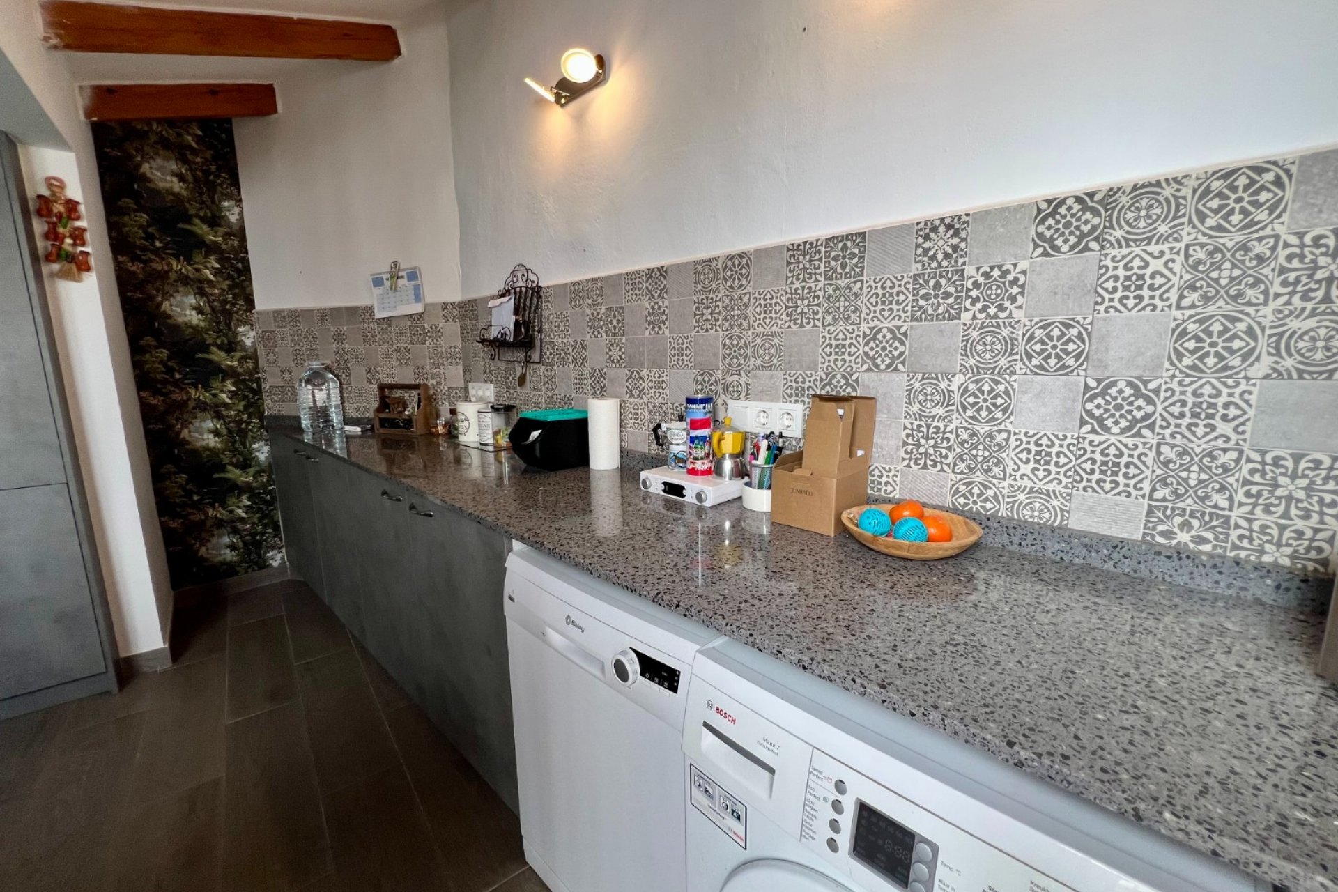 Resale - Villa * - Benferri *