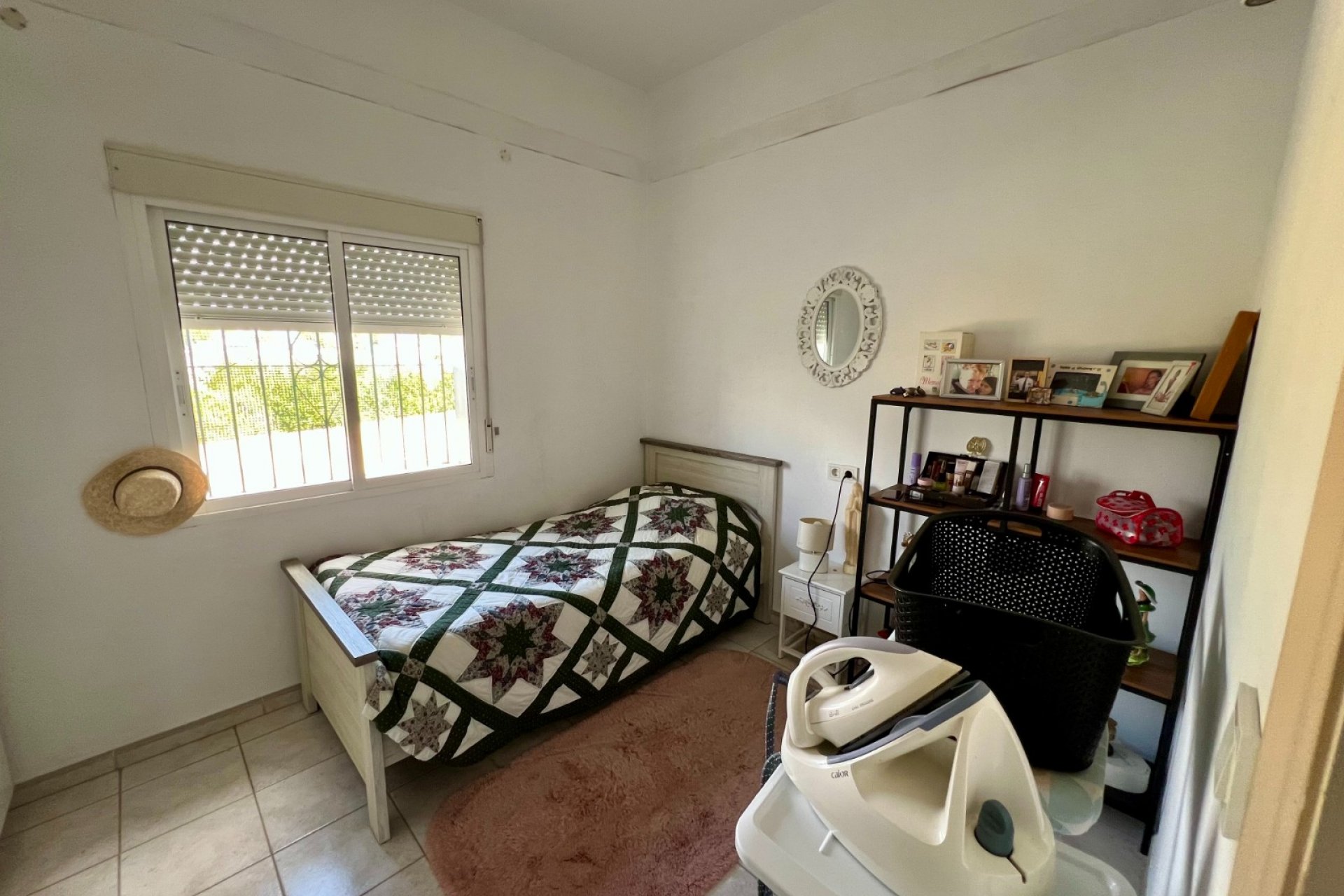 Resale - Villa * - Benferri *