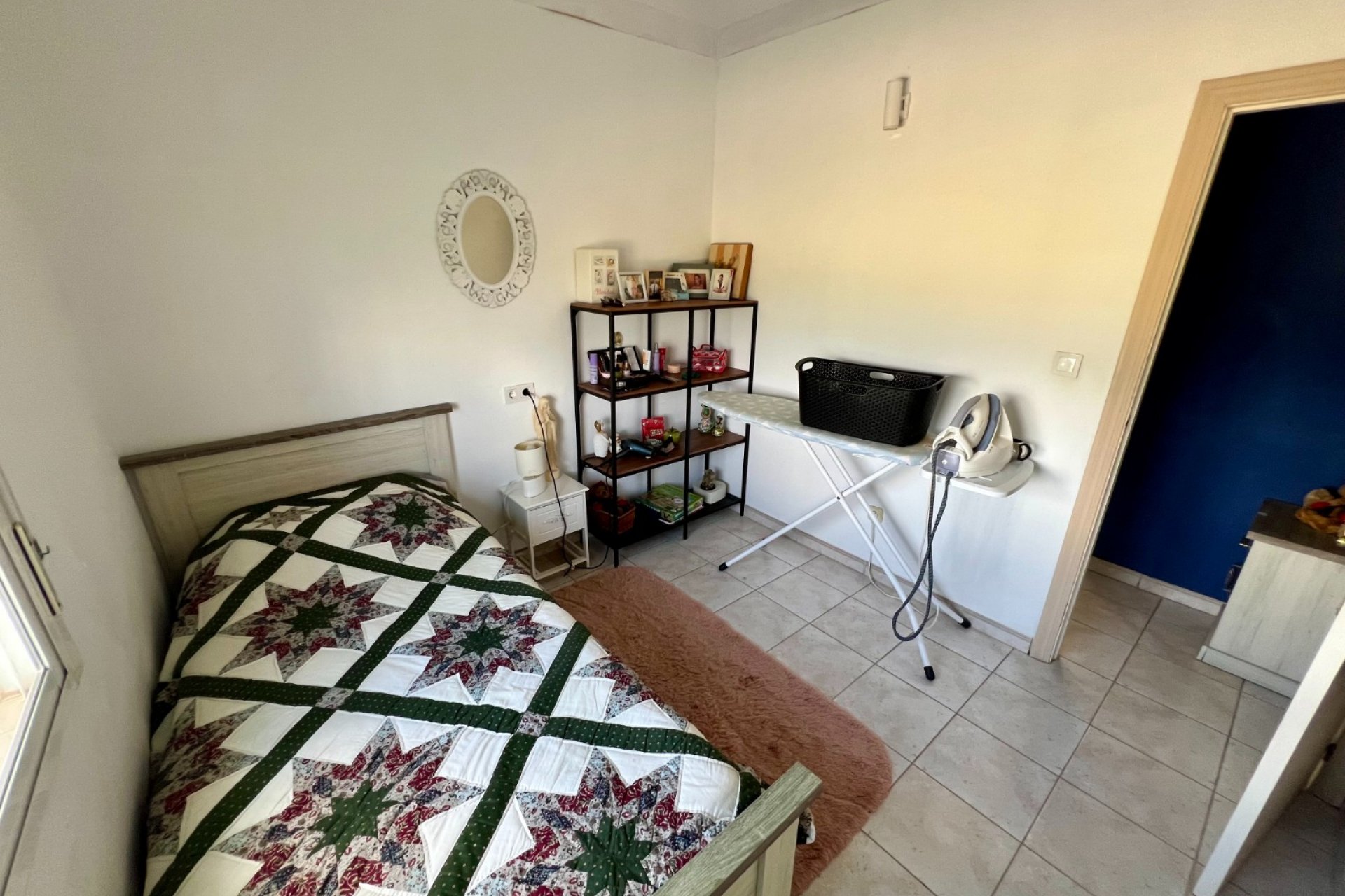 Resale - Villa * - Benferri *