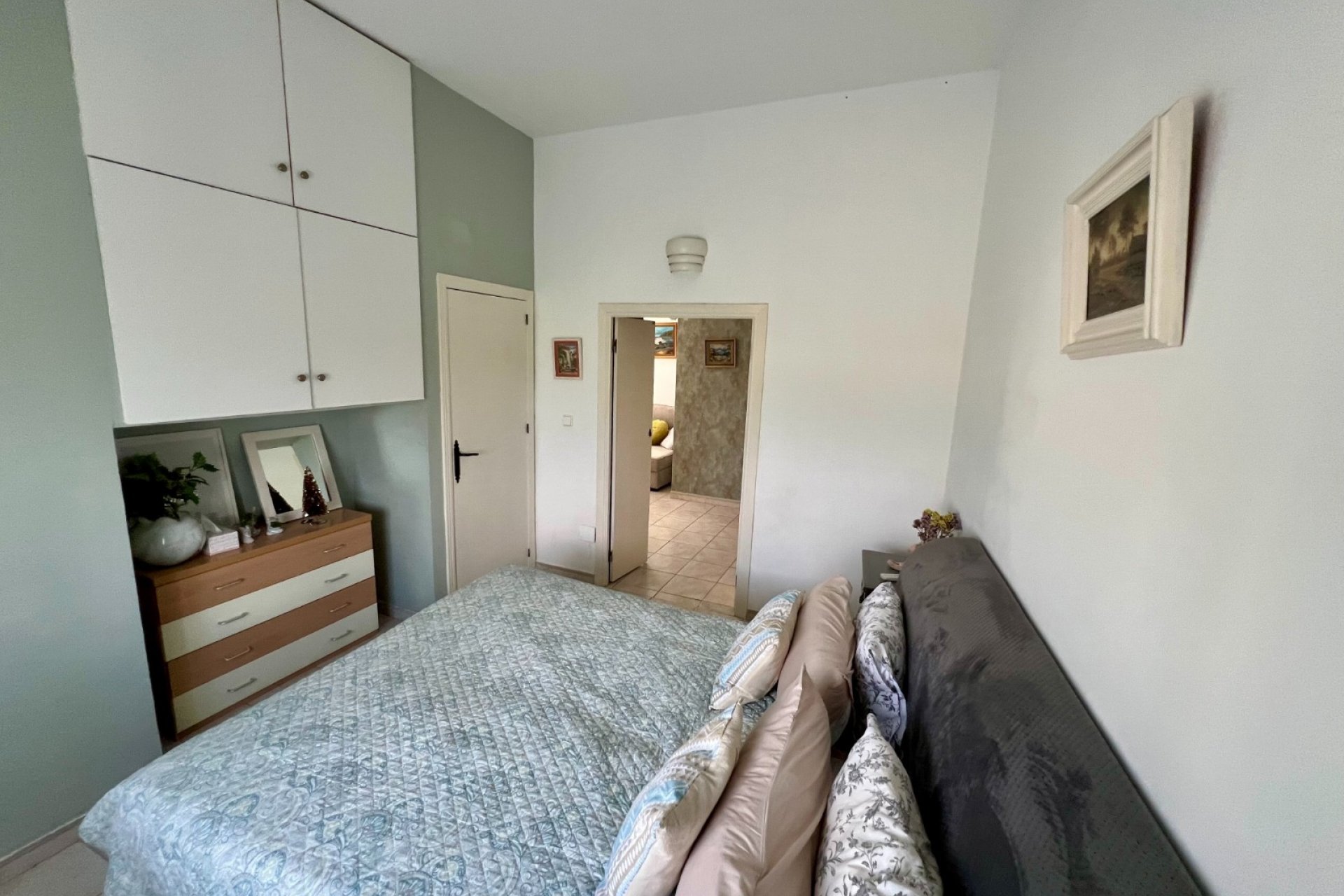 Resale - Villa * - Benferri *