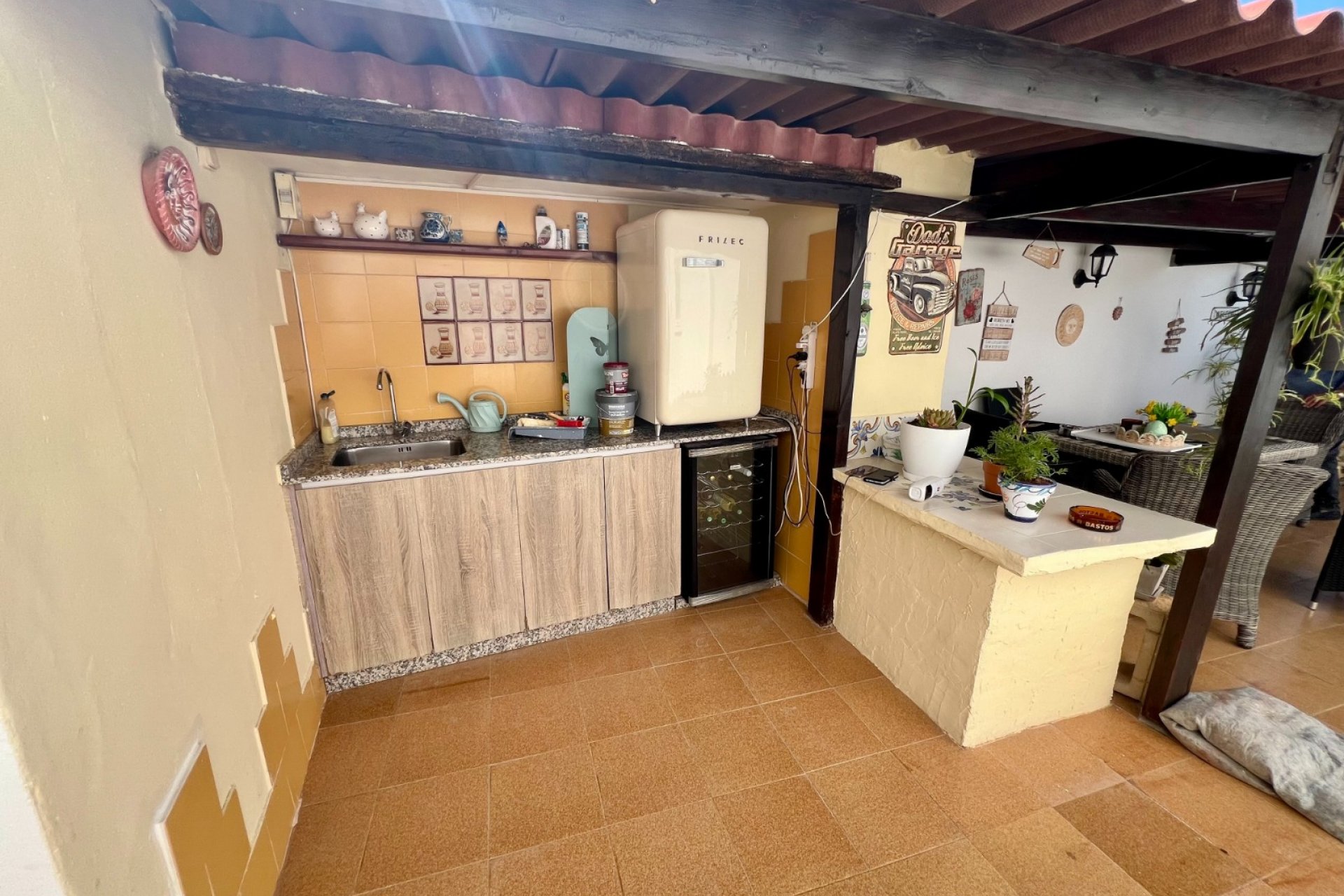 Resale - Villa * - Benferri *