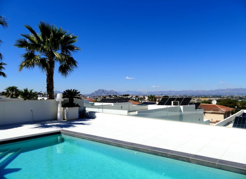 Resale - Villa * - Benijofar *